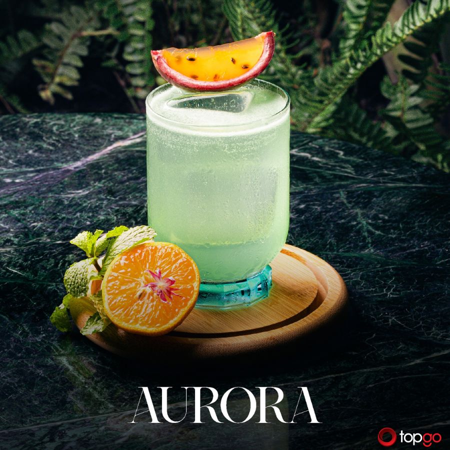 Aurora - Ly cocktail signature nhất định nên thủ khi đến với Aqua Sky Bar quận 1