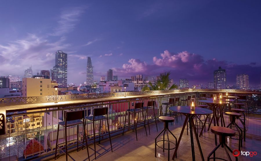 Không gian Rooftop tại Aqua Sky Bar Quận 1