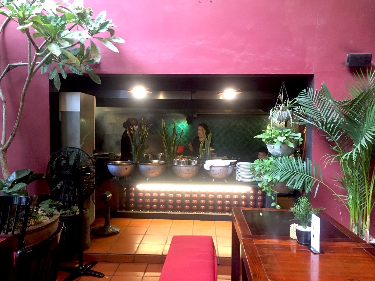 Nhà hàng Ngon 26 Trần Hưng Đạo