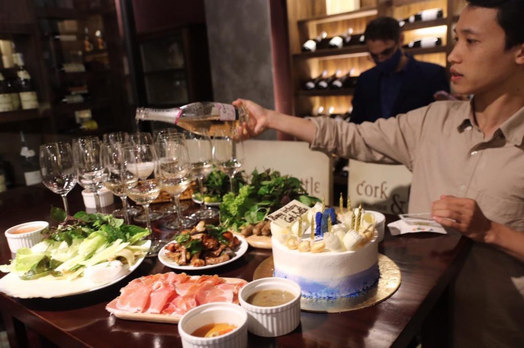 Cork and Bottle Hanoi