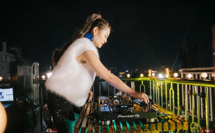 DJ chuyên nghiệp tại Le Ciel Sky Bar