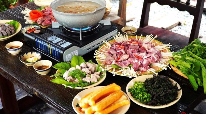 Nhà hàng Cờ Lau Quảng Trường